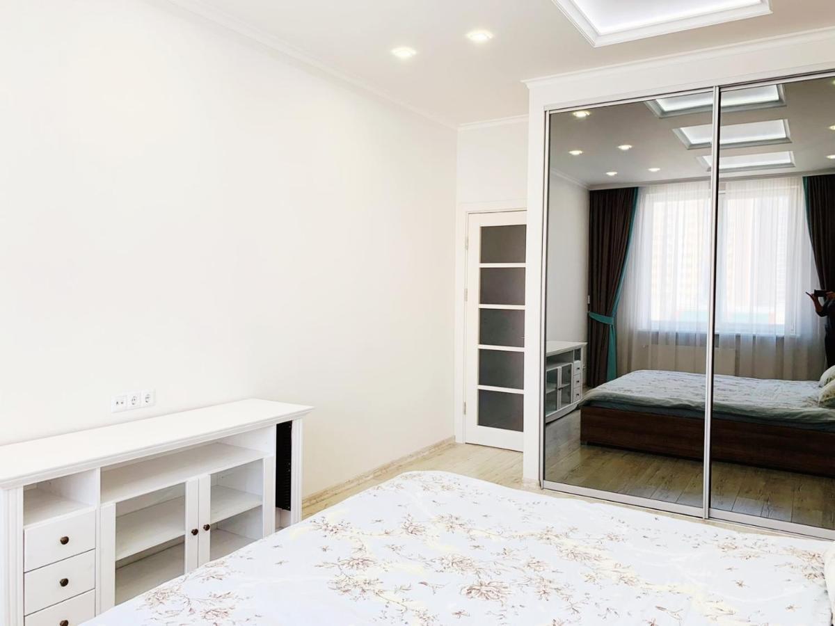 Arcadia Golfstream Apartment Odessa Extérieur photo
